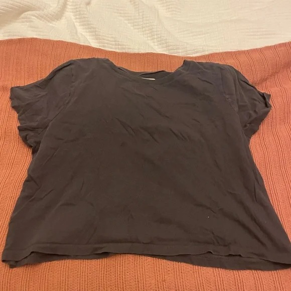 Madewell Charcoal Short Sleeve Tee - Picture 1 of 3
